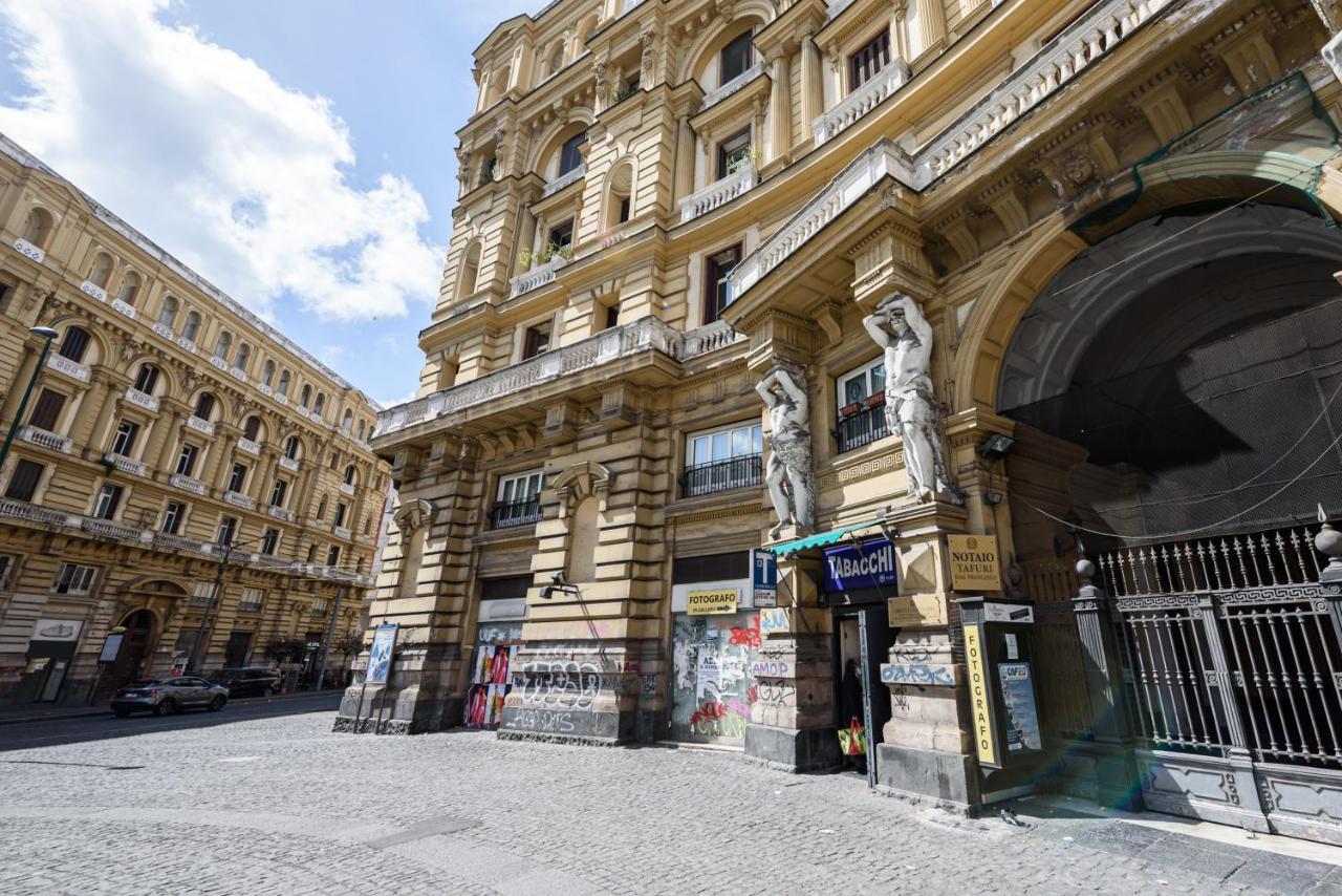 Piazza Nicola Amore 14 Neapel Exteriör bild